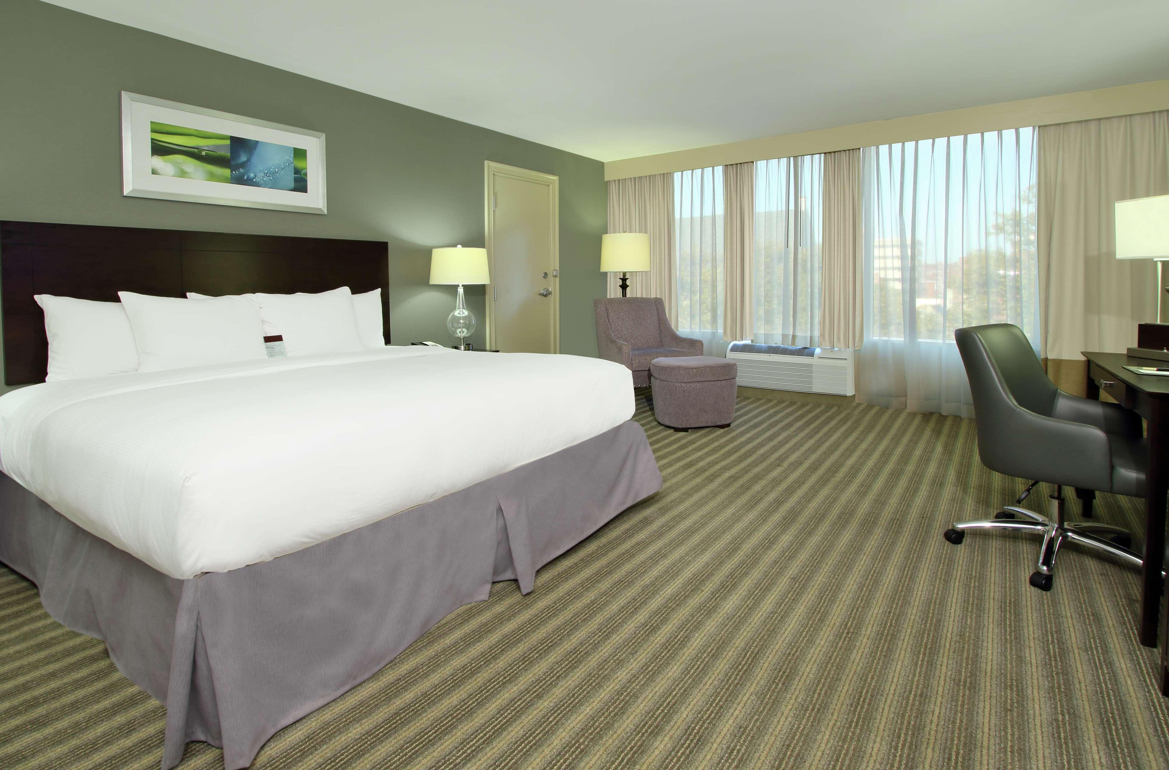 Doubletree By Hilton 4* Newark